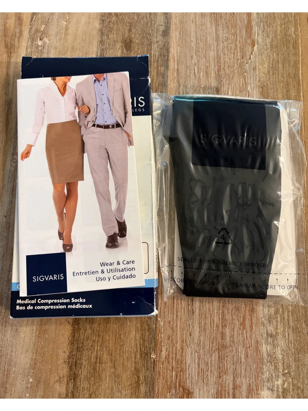 Sigvaris Women’s Cotton Knee High Compression Socks 20-30 mmHg Size SS Black NWT